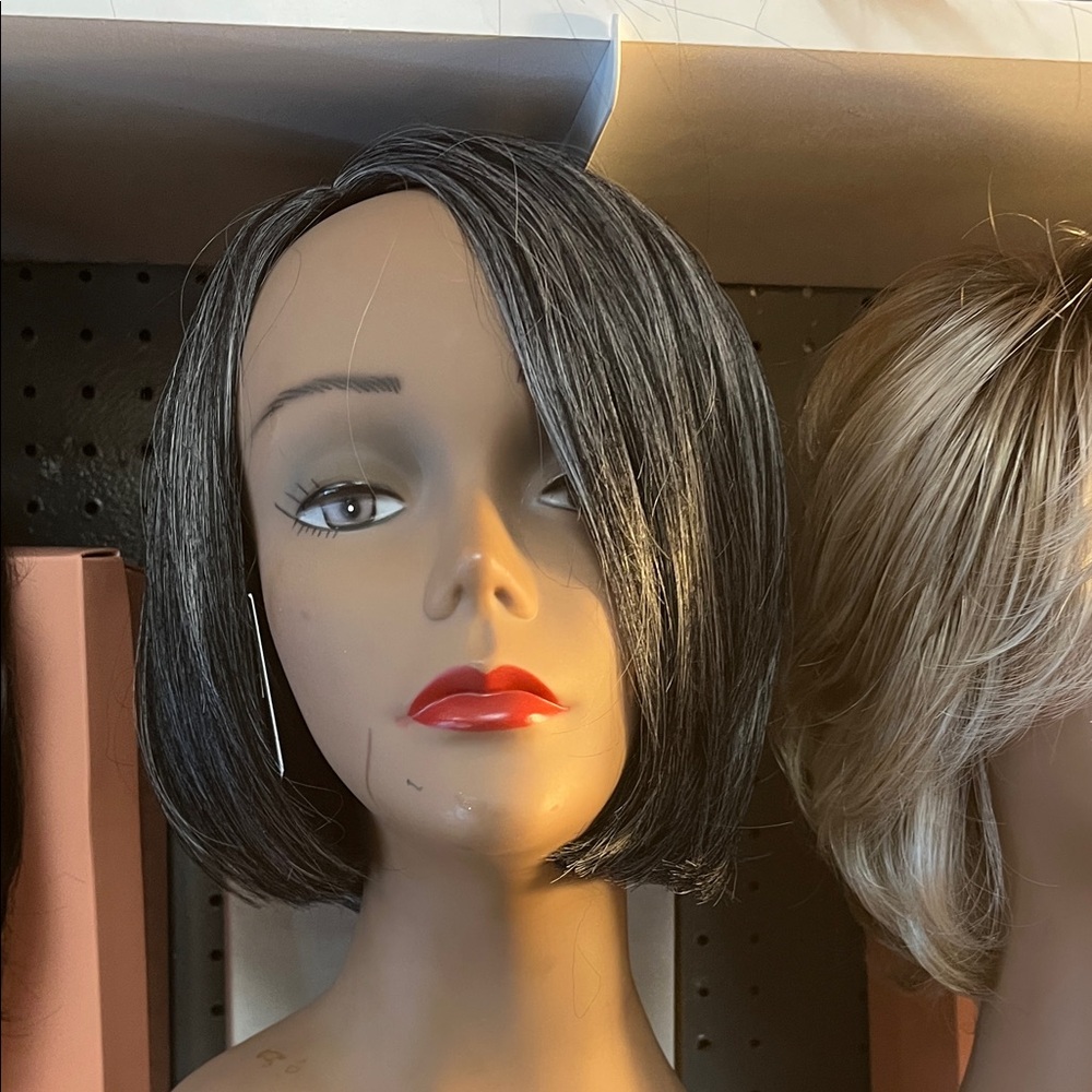 Elegant Black and Gray Women's Wig